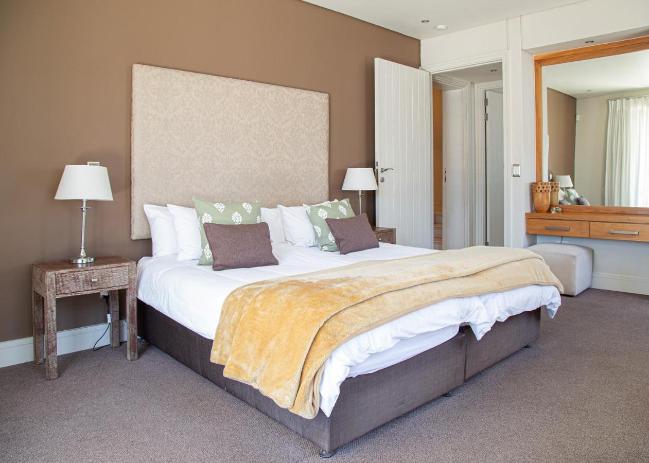 Marine Square Luxury Suites Hermanus Kültér fotó