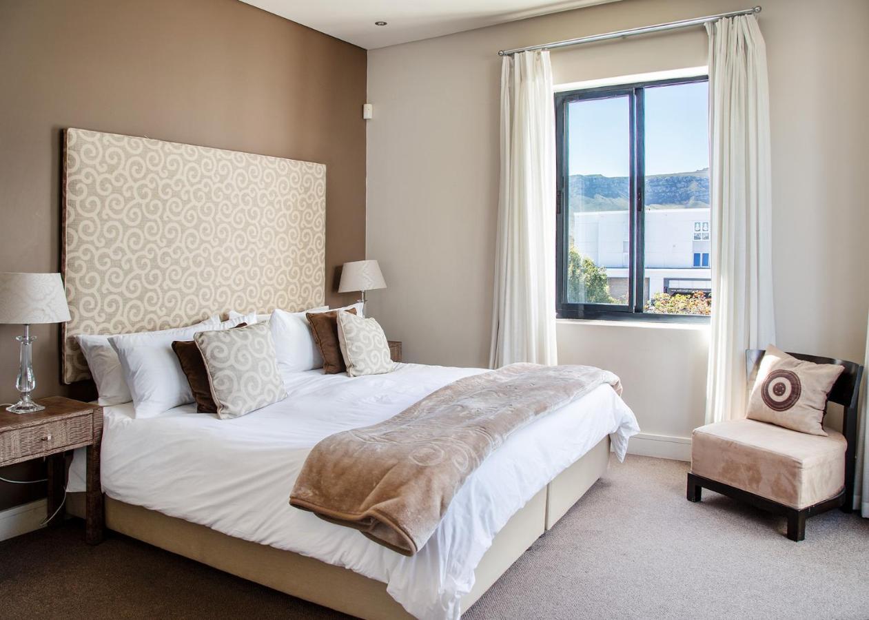 Marine Square Luxury Suites Hermanus Kültér fotó