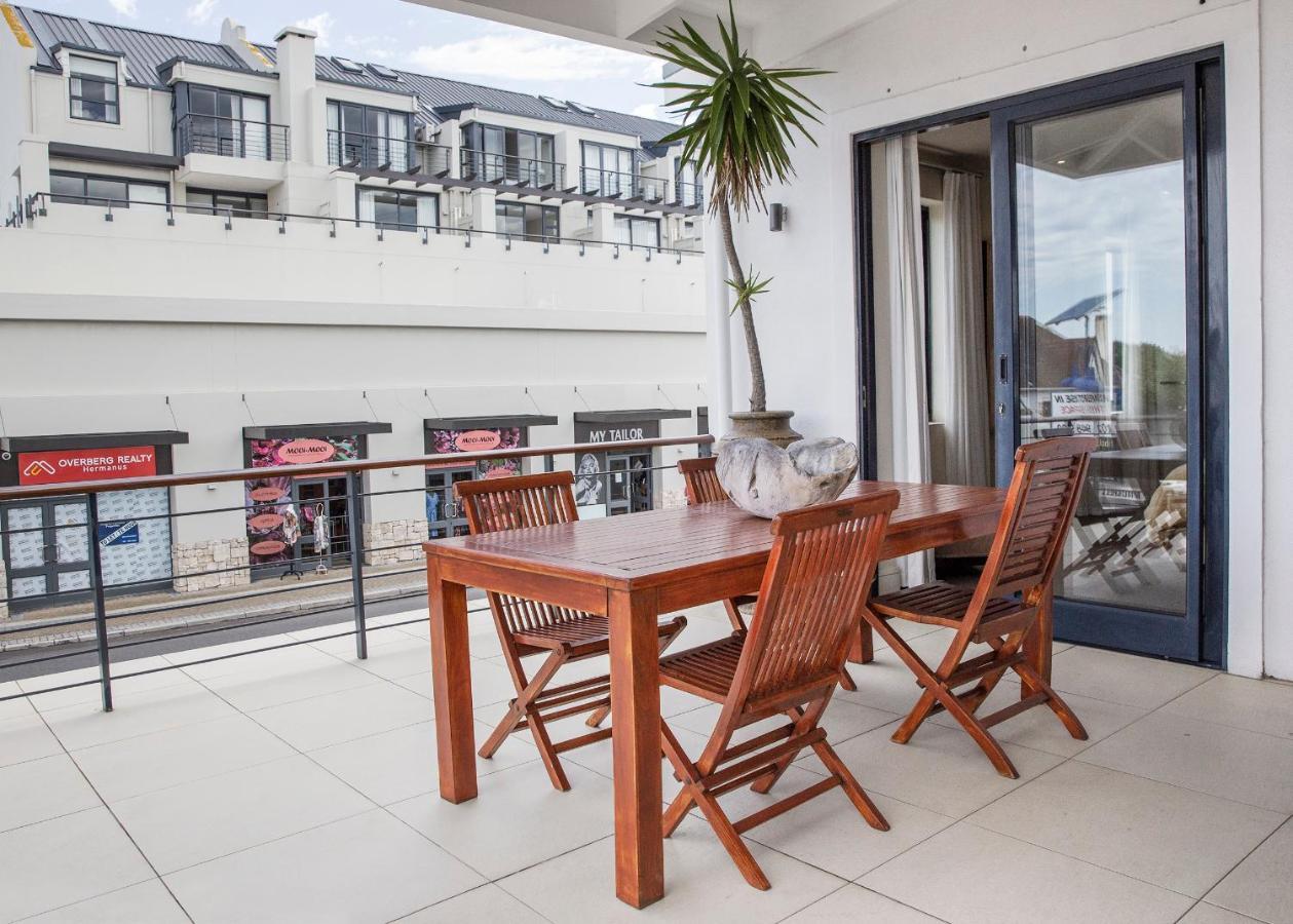 Marine Square Luxury Suites Hermanus Kültér fotó